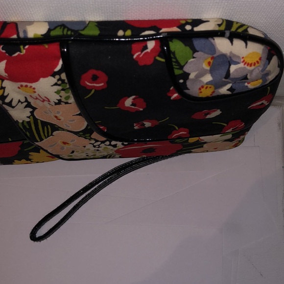 Vera Bradley Poppy Fields Clutch Wristlet … - Picture 9 of 10